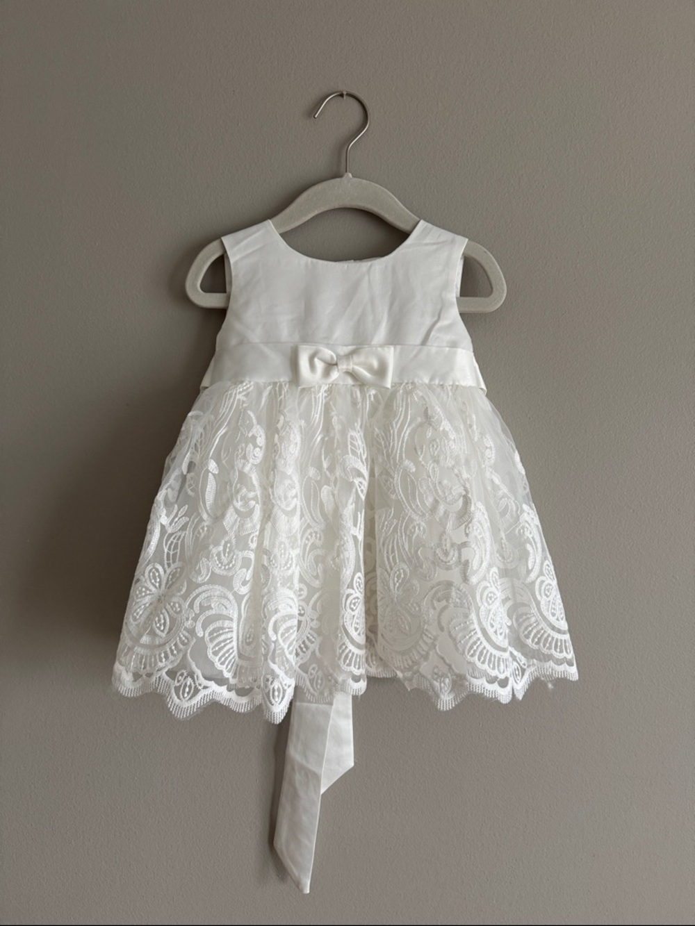 White Lace Flower Girl Dress with Bow